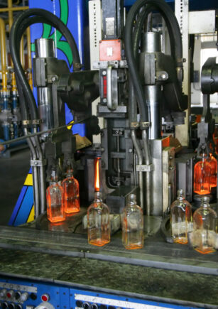 производство стеклянных бутылок
