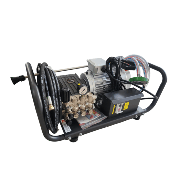 HIDROLAVADORA AGUA FRIA TURBION 200/15 TRIFASICA 7.5 HP PLACA BASE